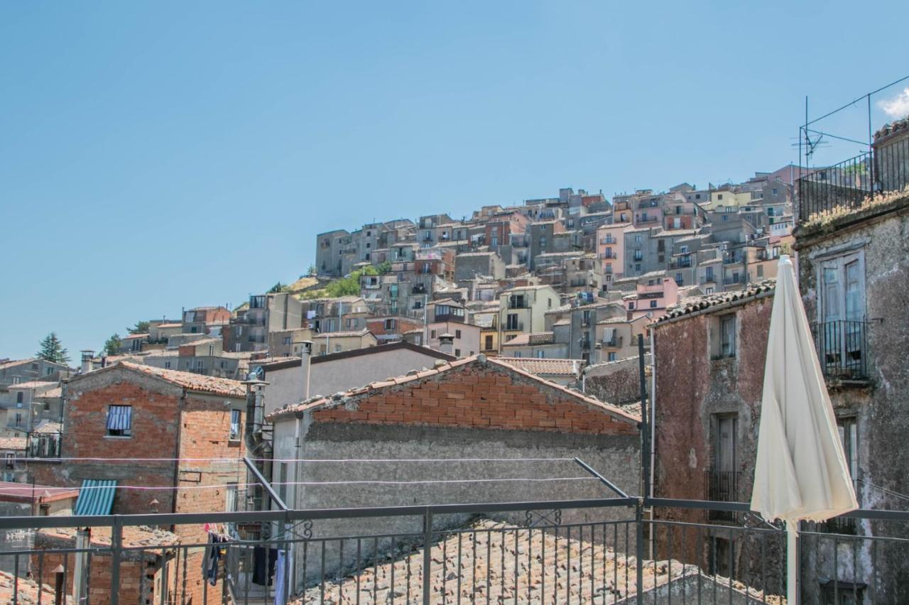 Вилла La Casa Della Nonna San Mauro Castelverde Экстерьер фото